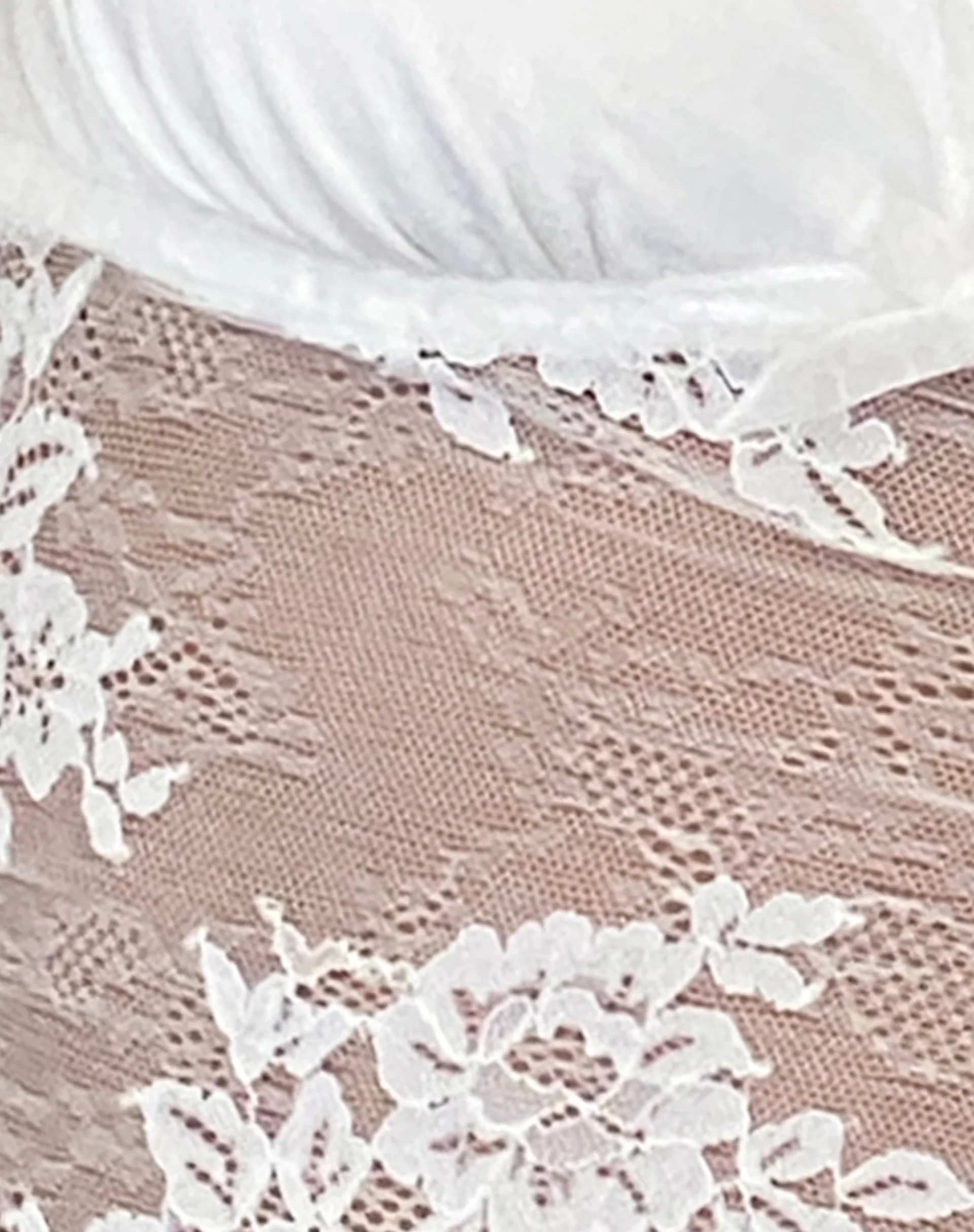 Prili Plunge Top in Lace Ivory - Image 6
