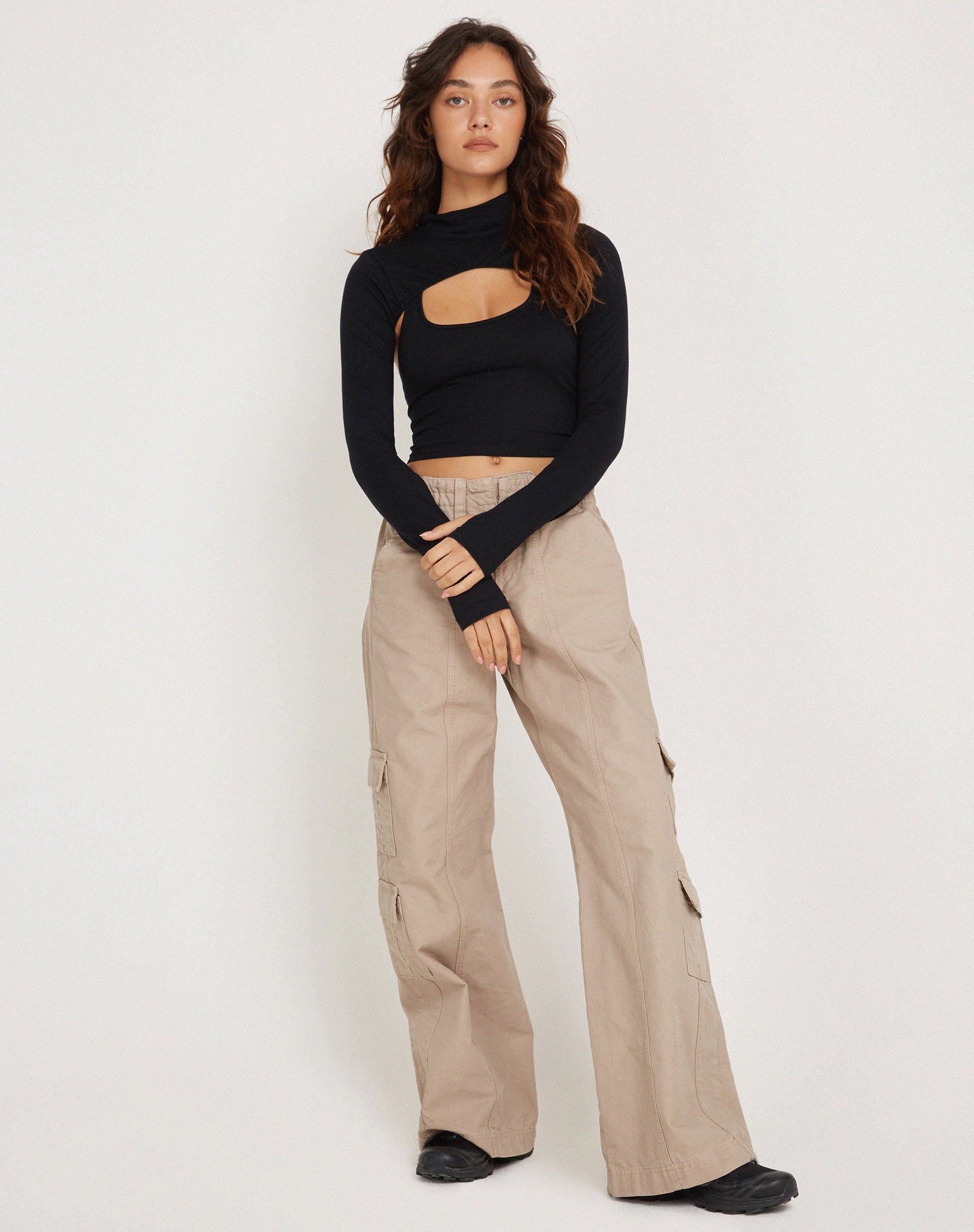 Raccet Long Sleeve Crop Top in Black - Image 5