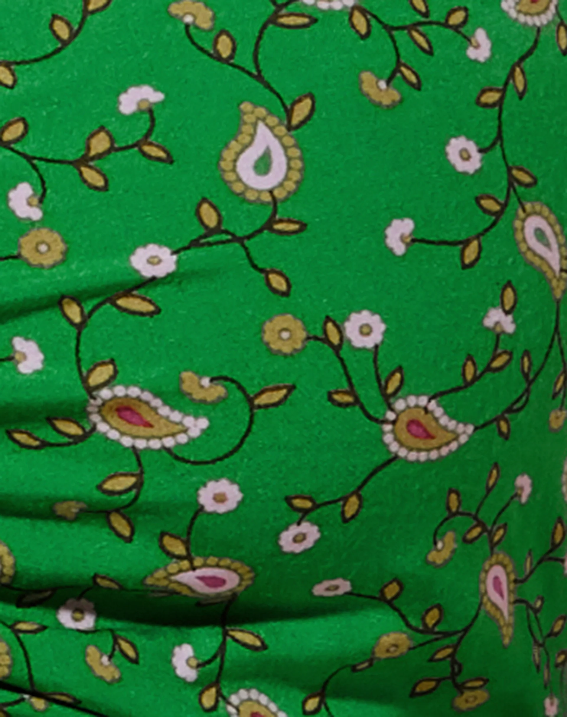 Raeto Crop Top in Paisley Fun Green - Image 5