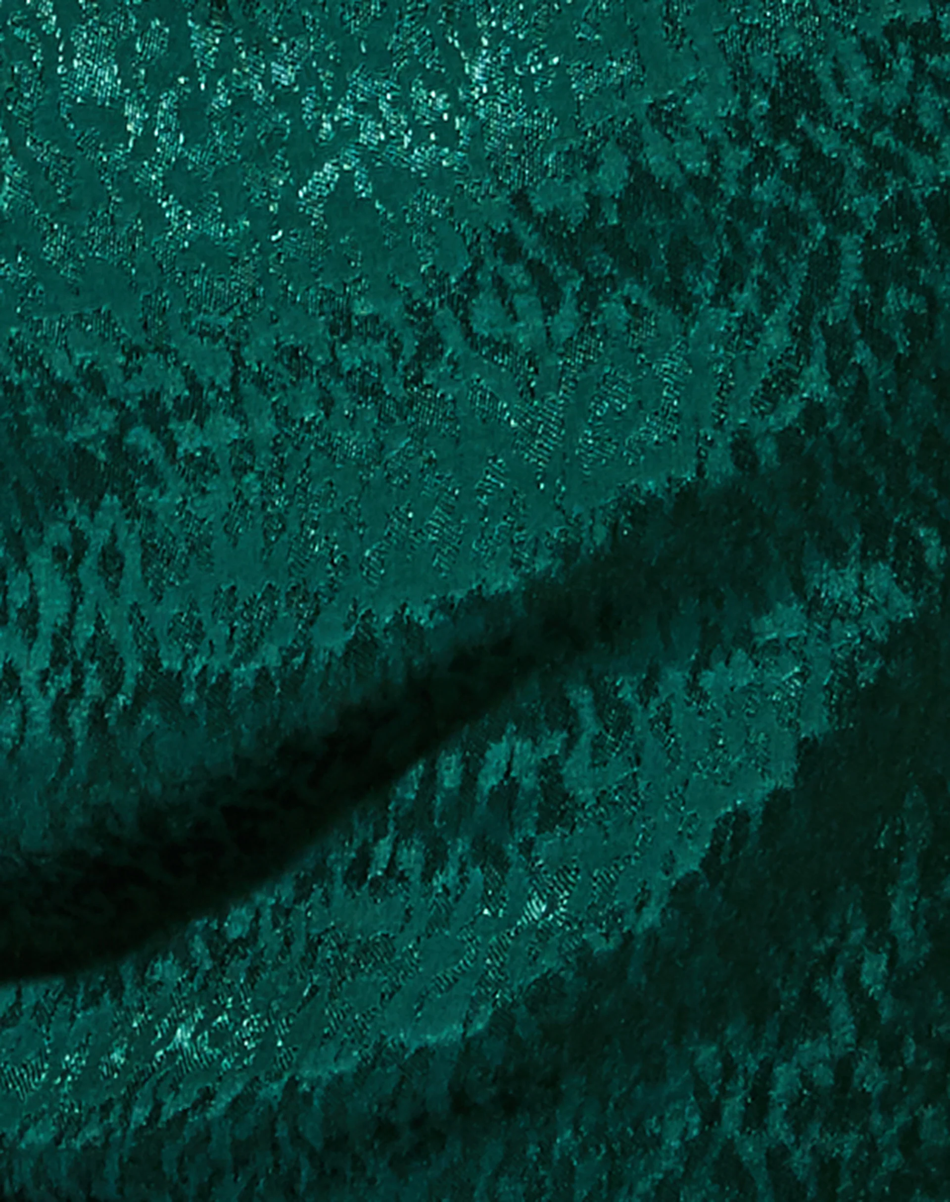 Raeto Crop Top in Satin Cheetah Forest Green - Image 5
