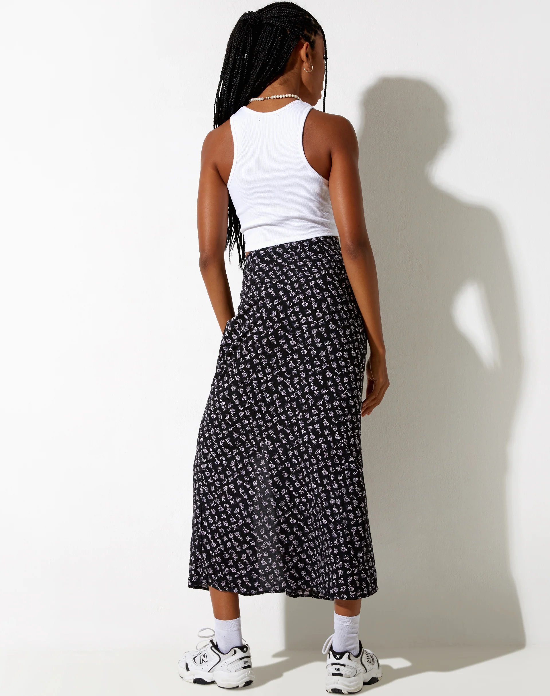 Rima Midi Skirt in Dark Base Floral Black - Image 3