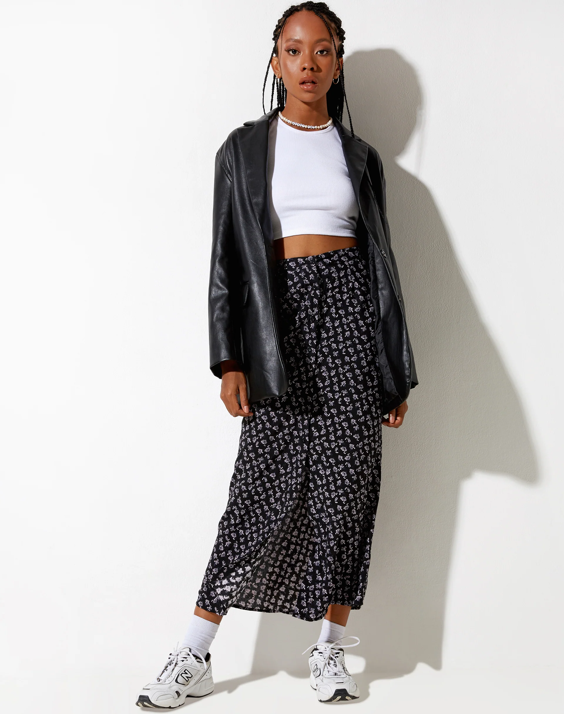 Rima Midi Skirt in Dark Base Floral Black - Image 4