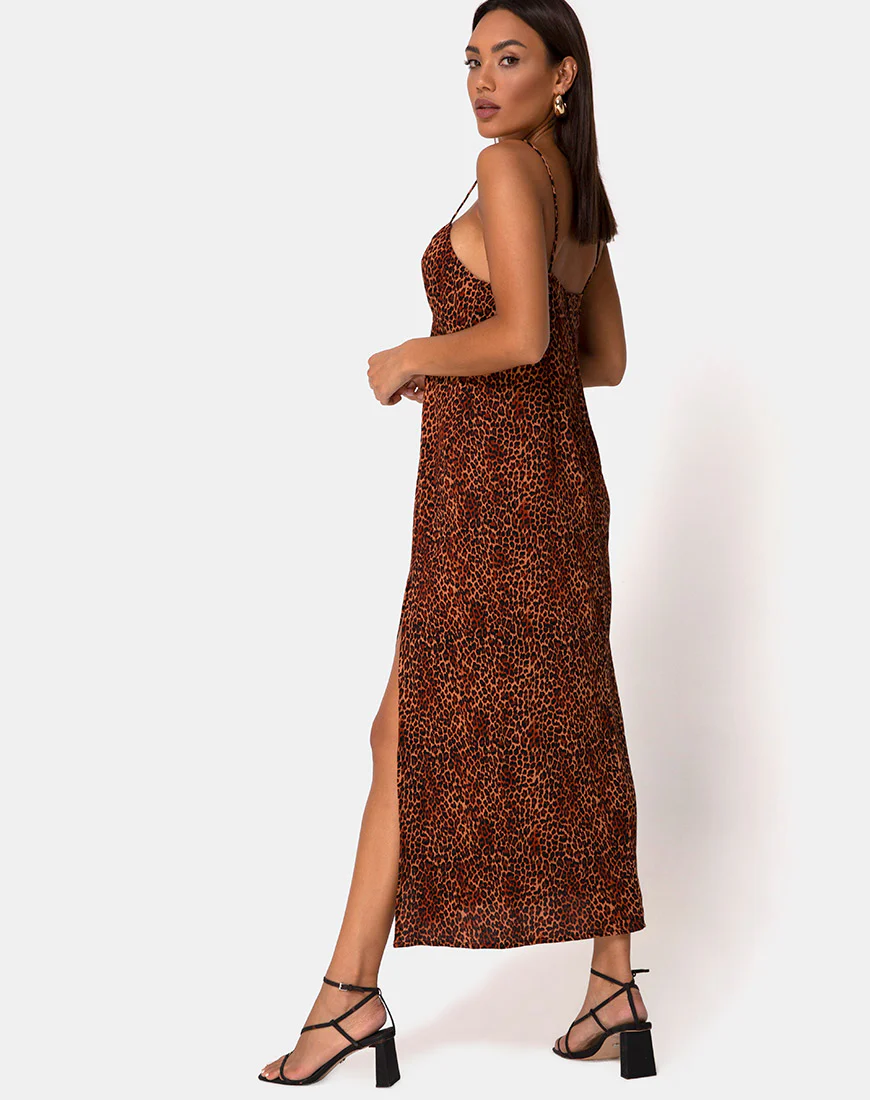 Rinda Maxi Dress in Crinkle Ditsy Leopard Orange - Image 2