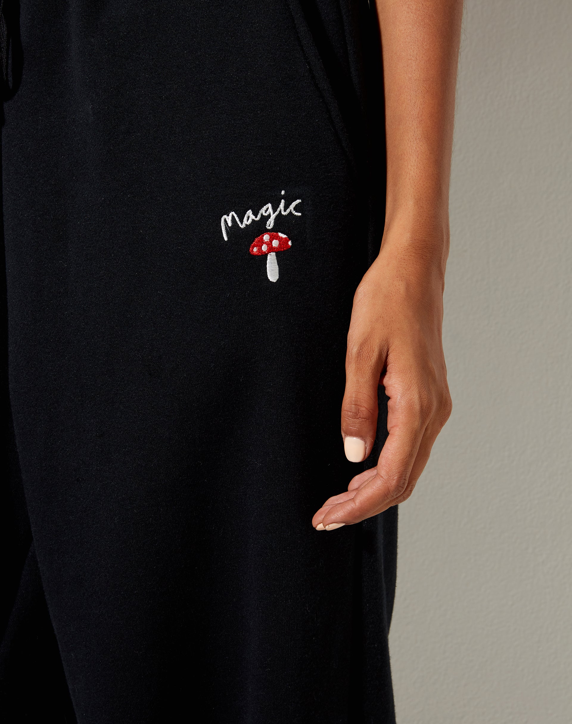 Roider Jogger in Black Mushroom Red Embro - Image 5
