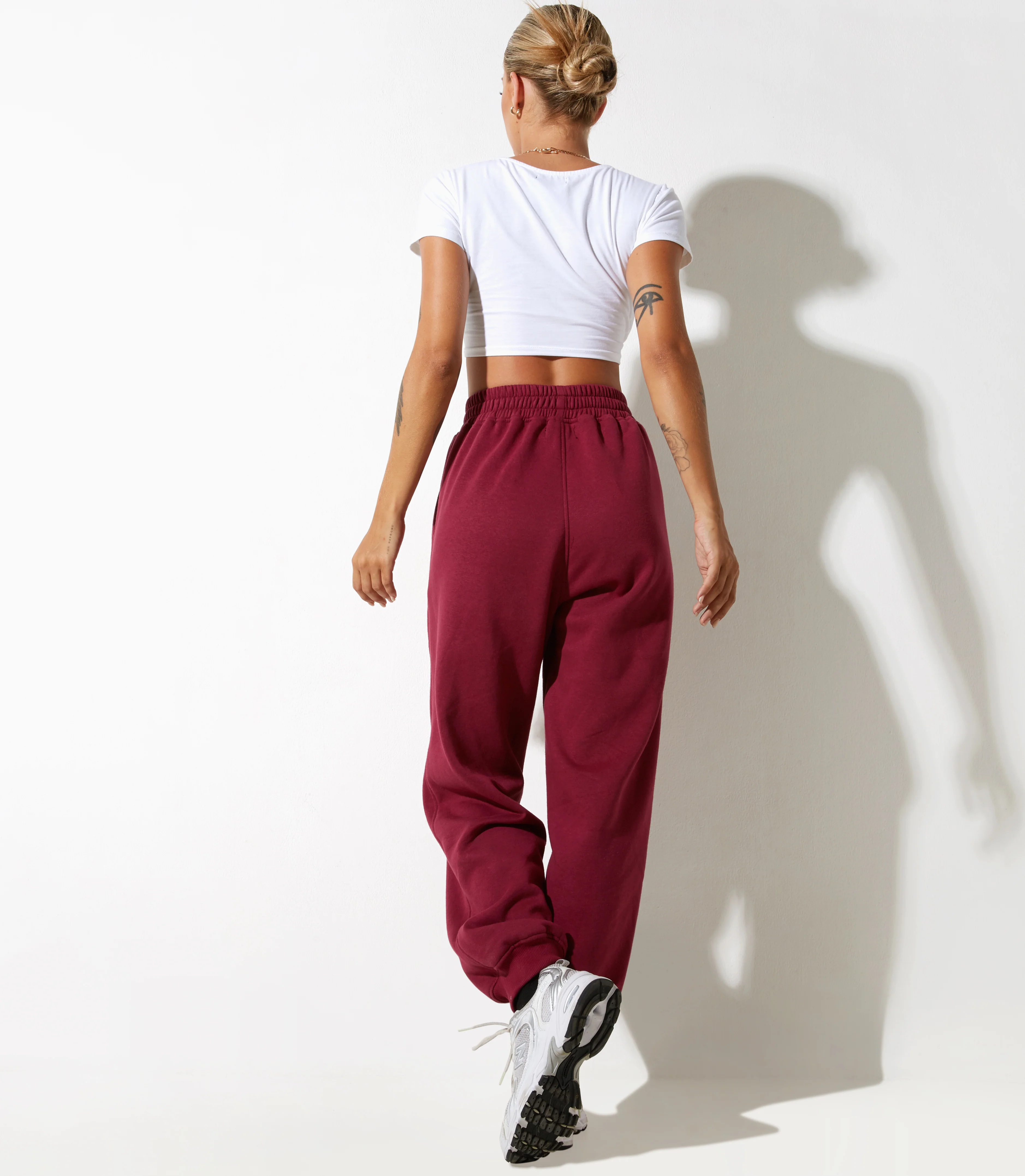 Roider Jogger in Burgundy with 'Winning Team' Embro - Image 2