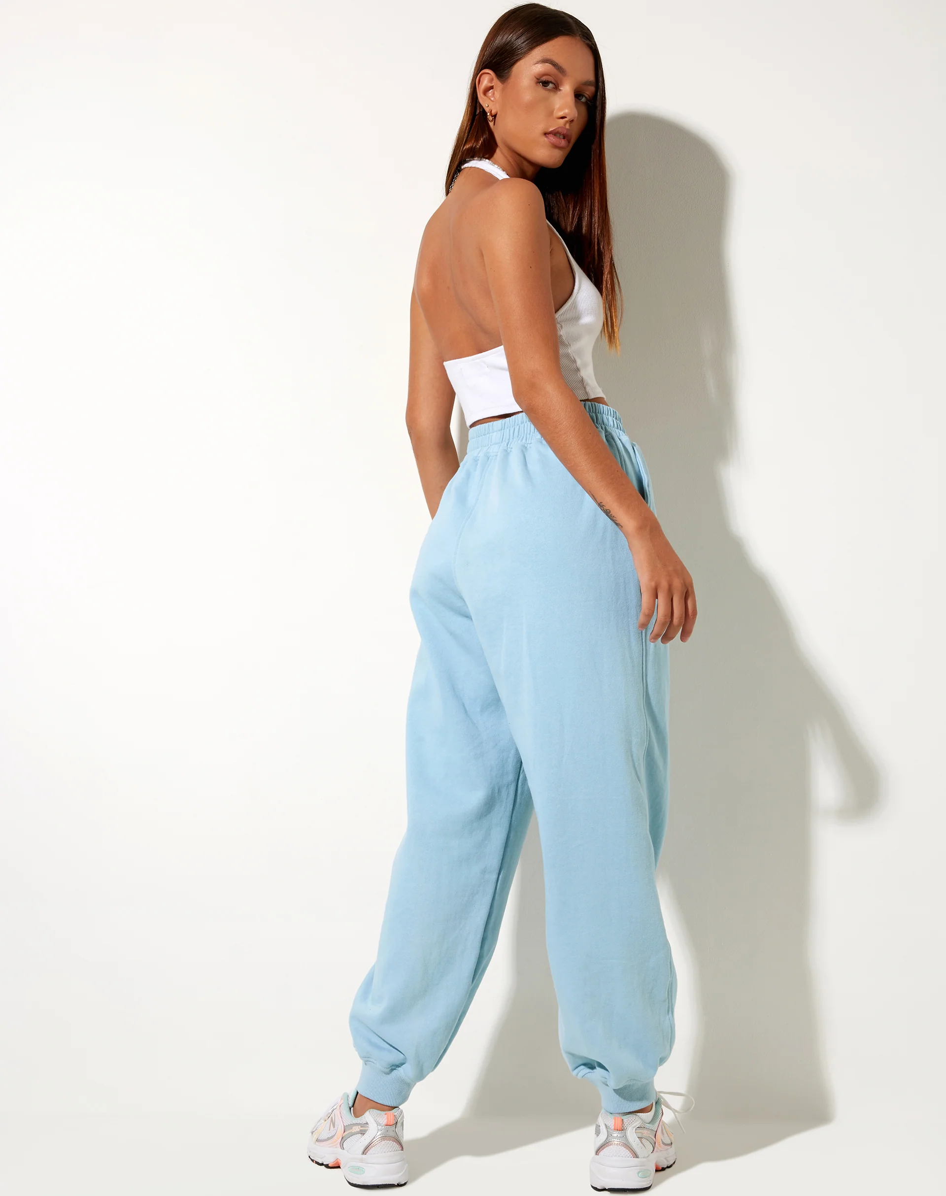 Roider Jogger in Nantucket Blue Motel Beach Club - Image 2