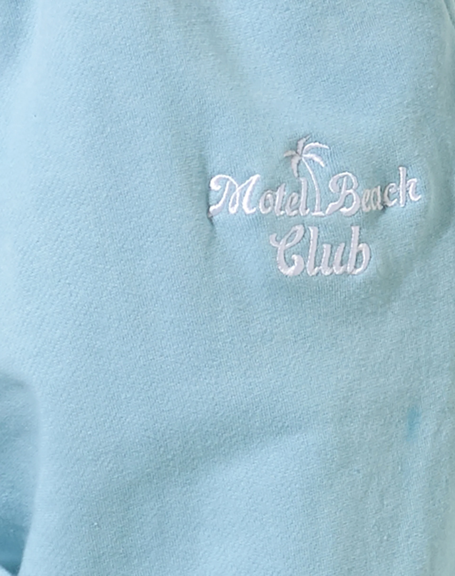 Roider Jogger in Nantucket Blue Motel Beach Club - Image 6
