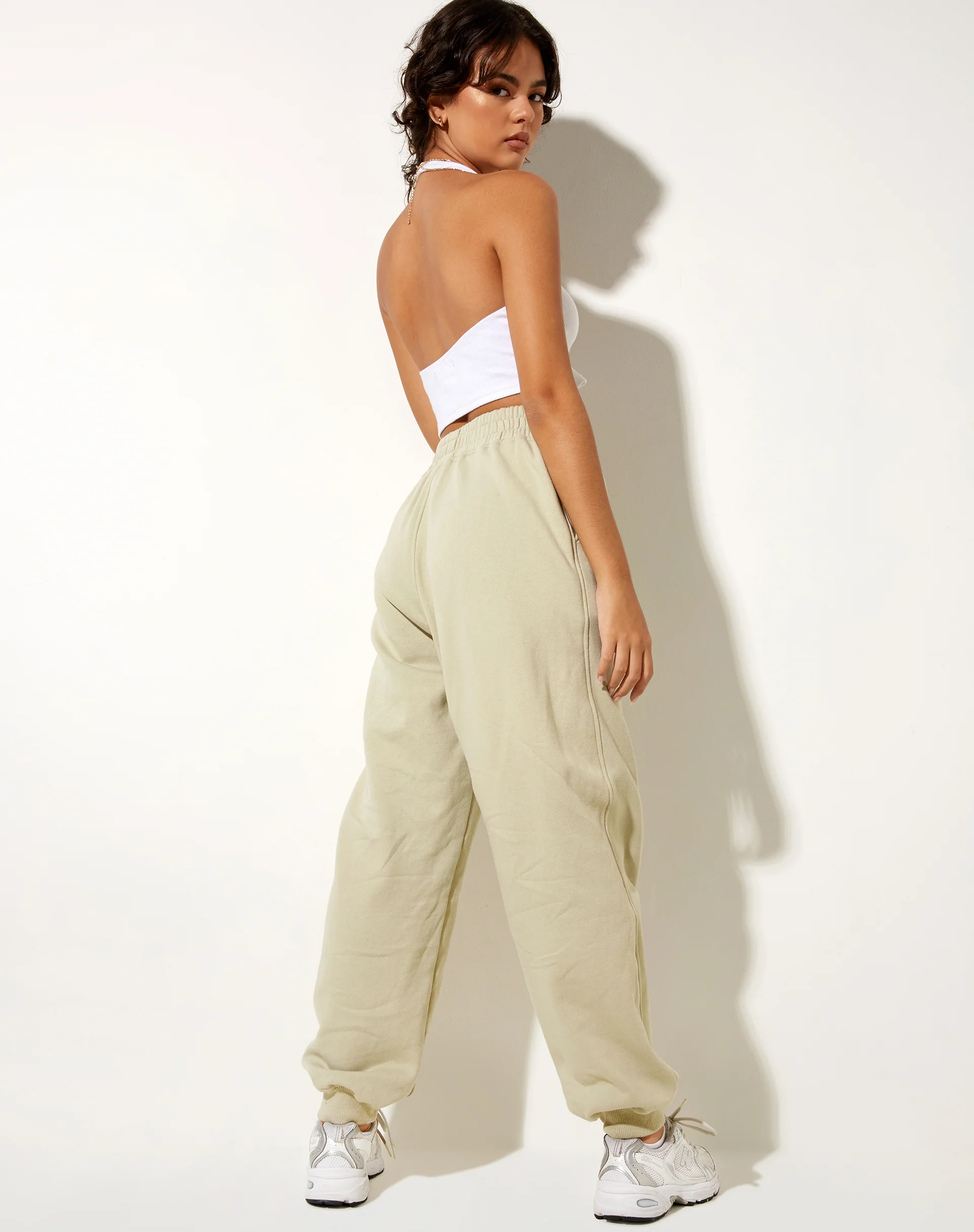 Roider Jogger in Pastel Green Keepin It Casual - Image 2