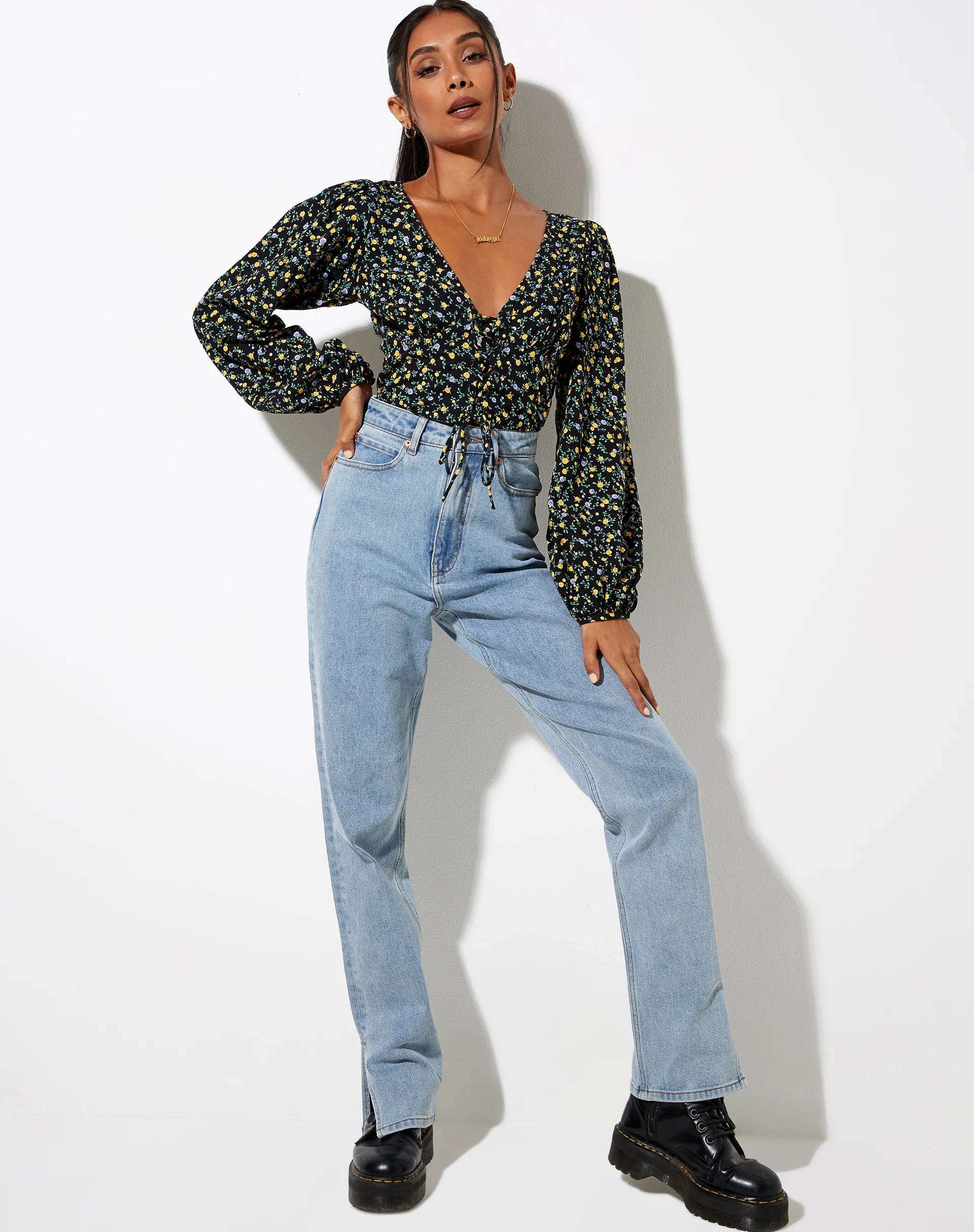 Romina Top in Flowing Flower Black - Image 4