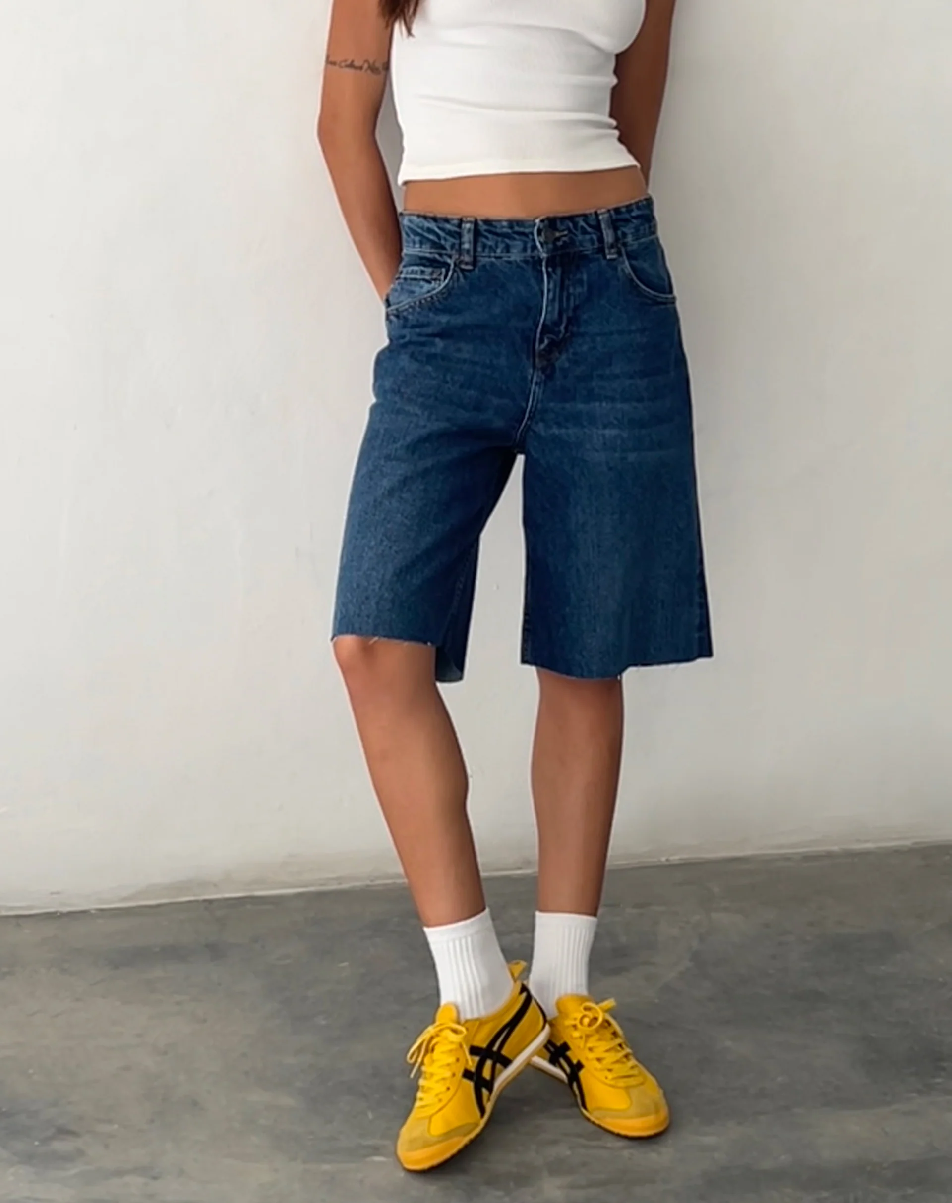 Roomy Mid Rise Long Jorts in Mid Blue Used - Image 3