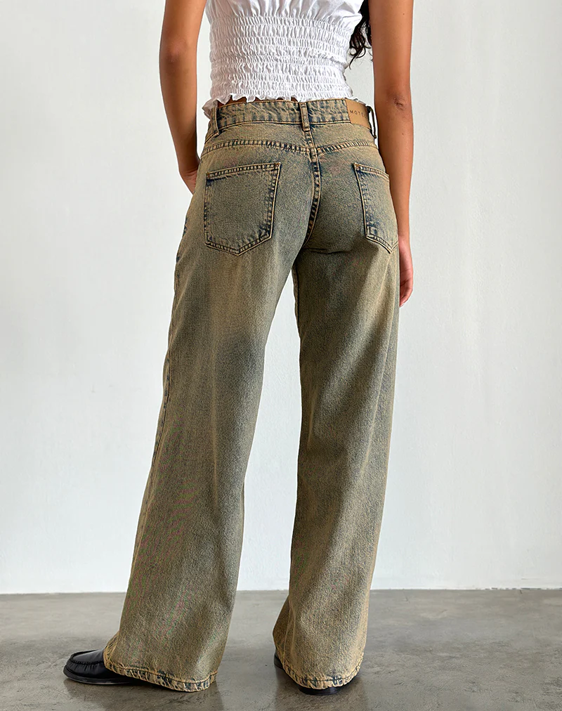 Roomy Extra Wide Leg Low Rise Jeans in Sandy Blue Acid - Image 4
