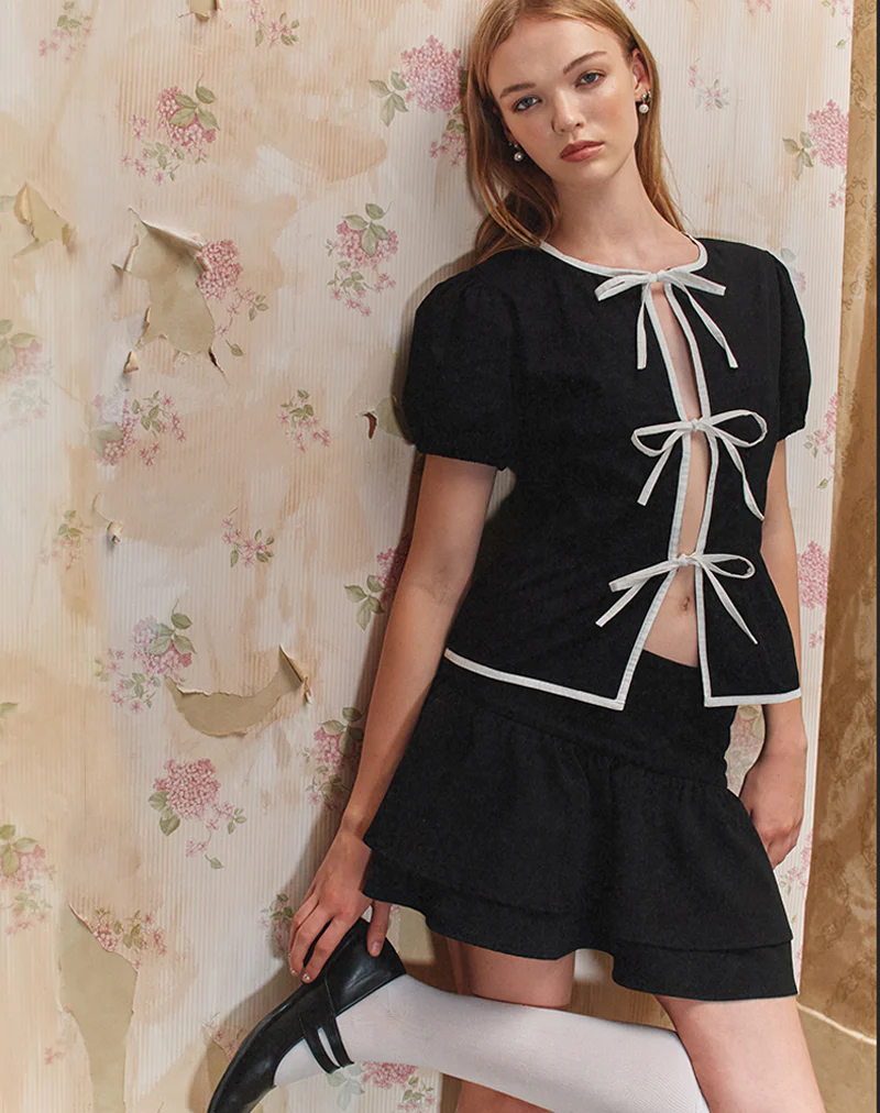 Ryota Tie Front Blouse in Black with White Binding - Image 2