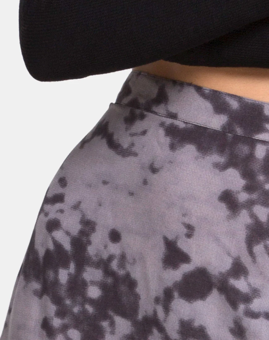 Saika Midi Skirt in Bleached Tie Dye Grey - Image 5