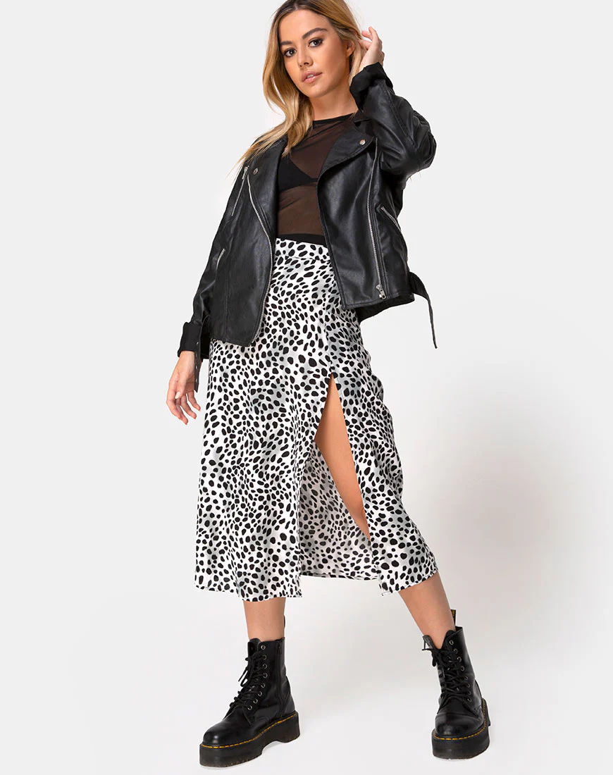 Saika Midi Skirt in Dalmatian - Image 4