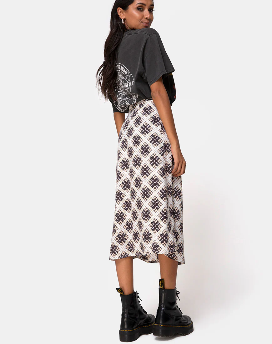 Saika Midi Skirt in Kate Check - Image 4