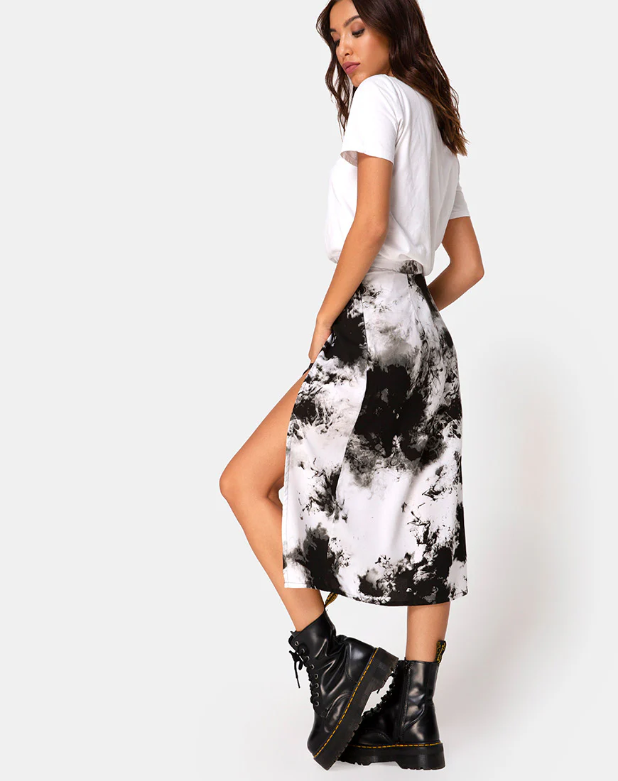 Saika Midi Skirt in Mono Tie Dye Black and White - Image 2