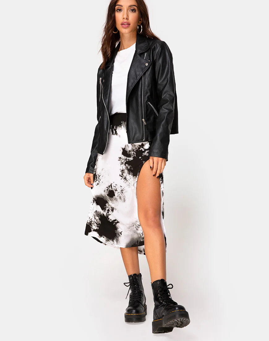 Saika Midi Skirt in Mono Tie Dye Black and White - Image 3