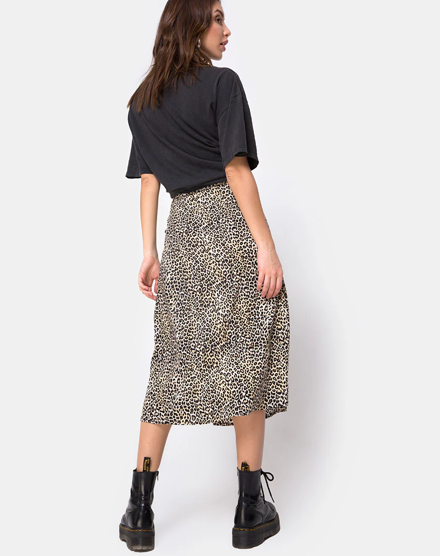 Saika Midi Skirt in Rar Leopard Brown - Image 7