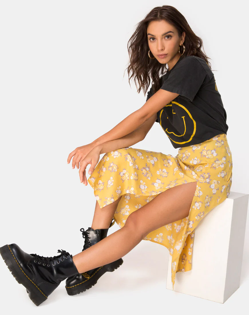 Saika Midi Skirt in Rose Bunch Yellow - Image 2