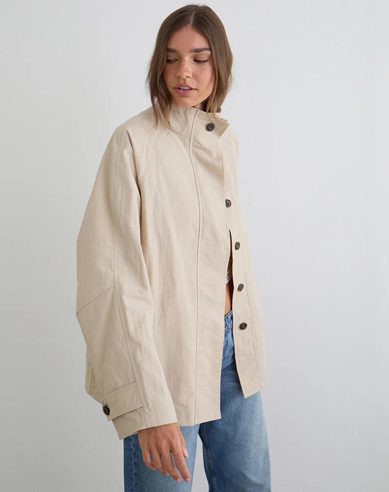 Saipul Oversize Jacket in Beige - Image 4