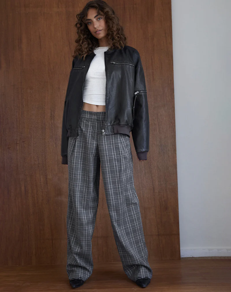 Sakaria Wide Leg Trouser in Grey Check - Image 2