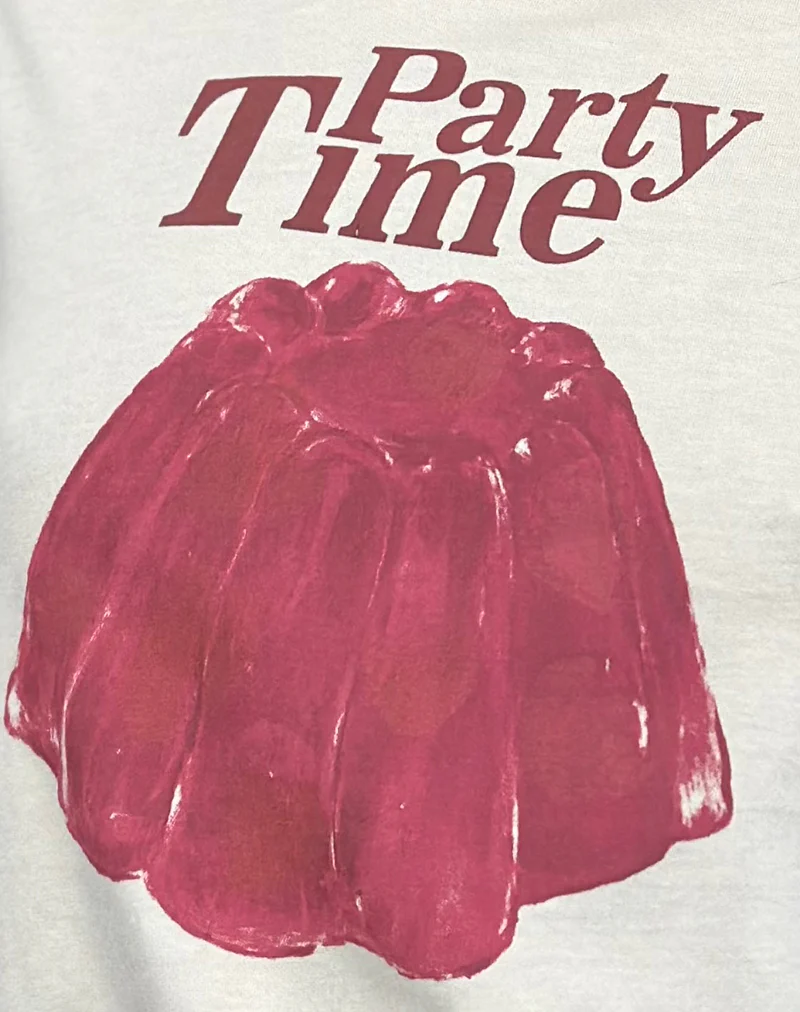 Saki Tee in Buttermilk with Party Time Print - Image 6