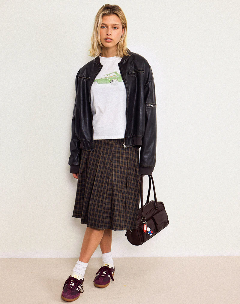 Saki Tee in White with Green Car - Image 2