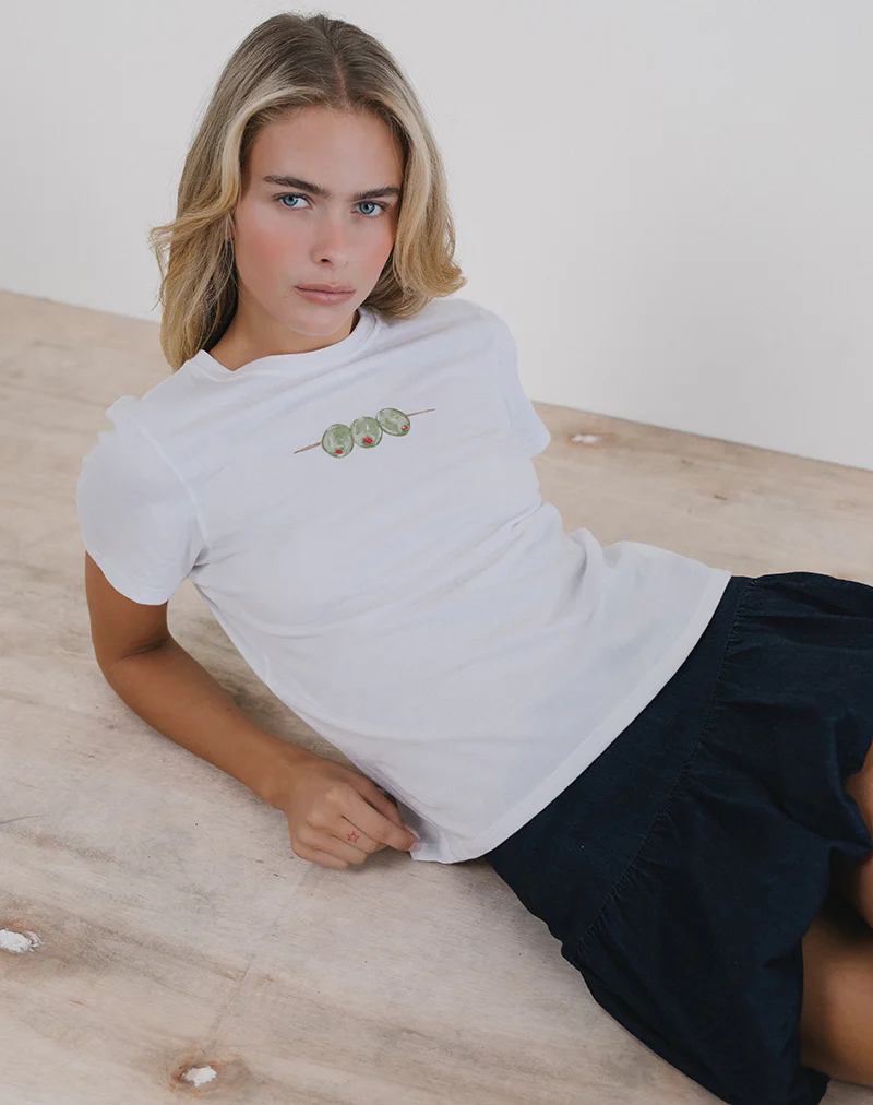 Saki Tee in White with Olives Graphic - Image 4