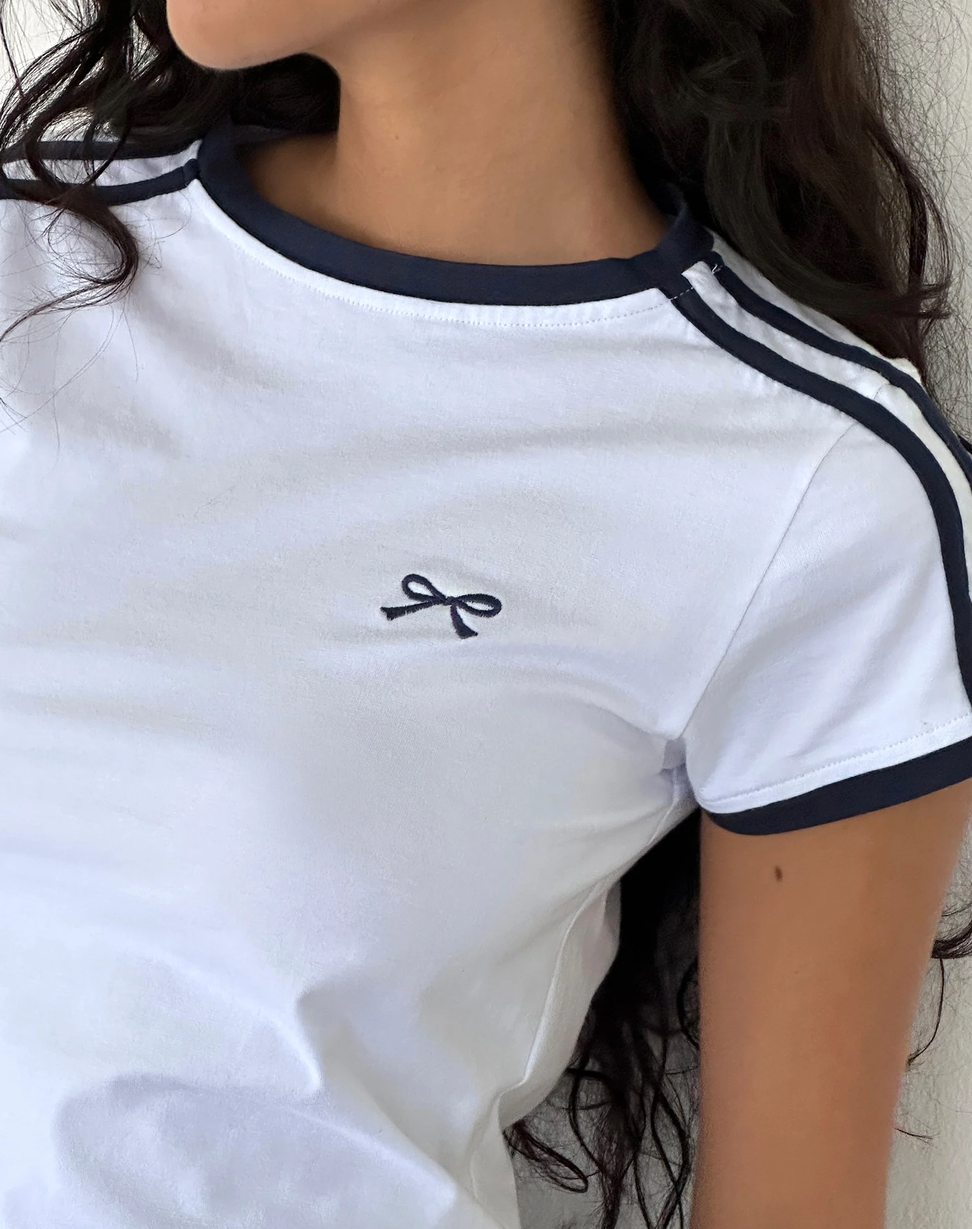 Salda Sporty Tee in White with Navy Binding - Image 5