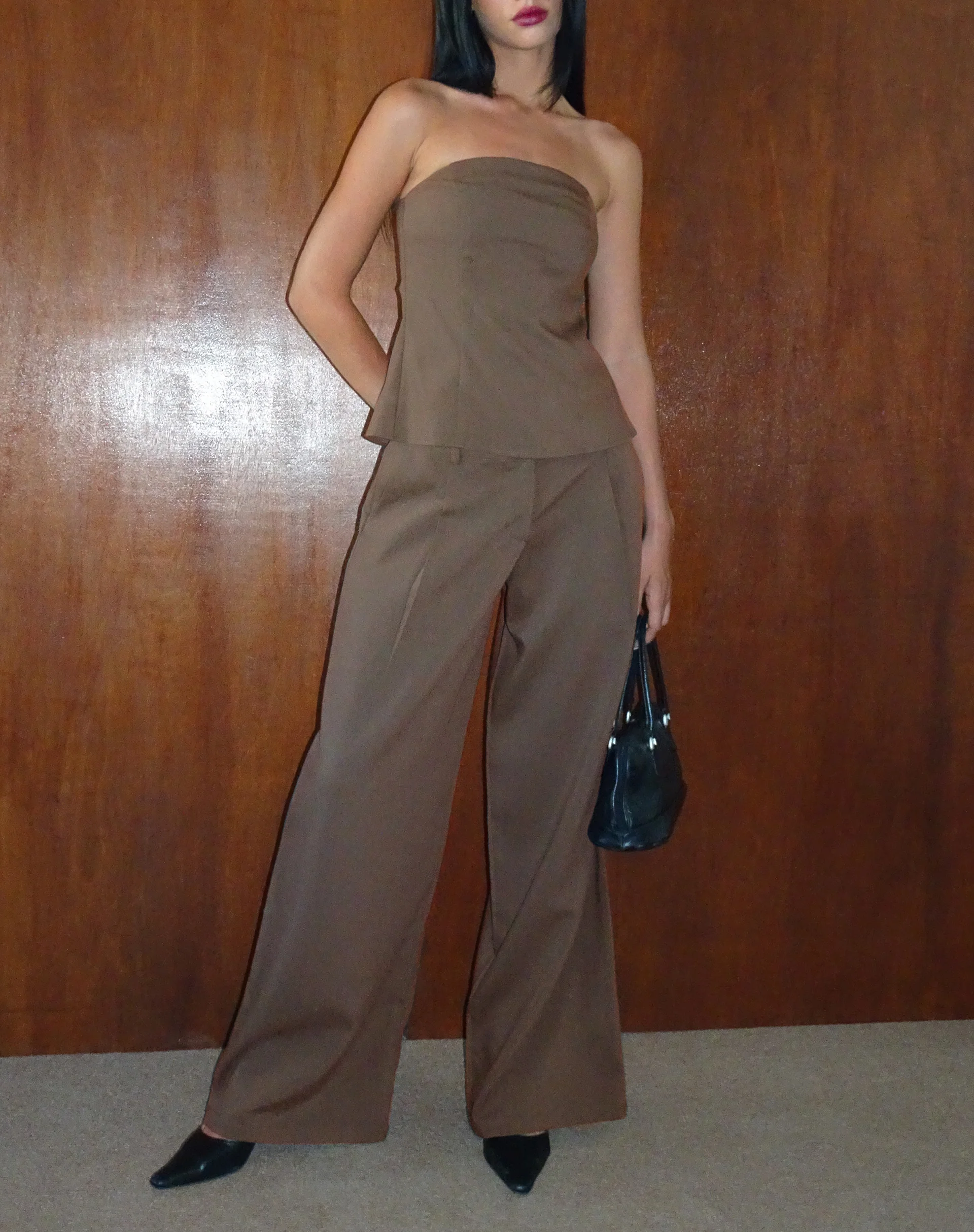 Salisu Wide Leg Trouser in Tailoring Taupe - Image 2