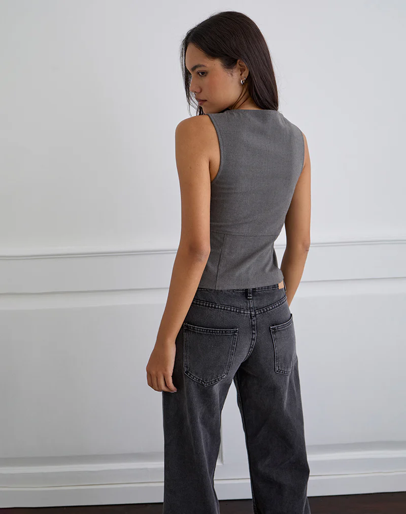 Salpa Plunge Top in Tailoring Charcoal - Image 5