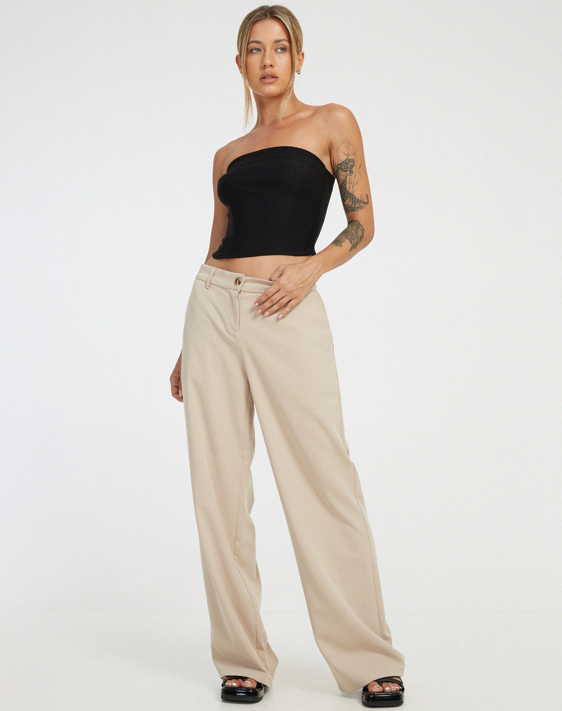 Salus Tailored Bandeau Top in Black - Image 4
