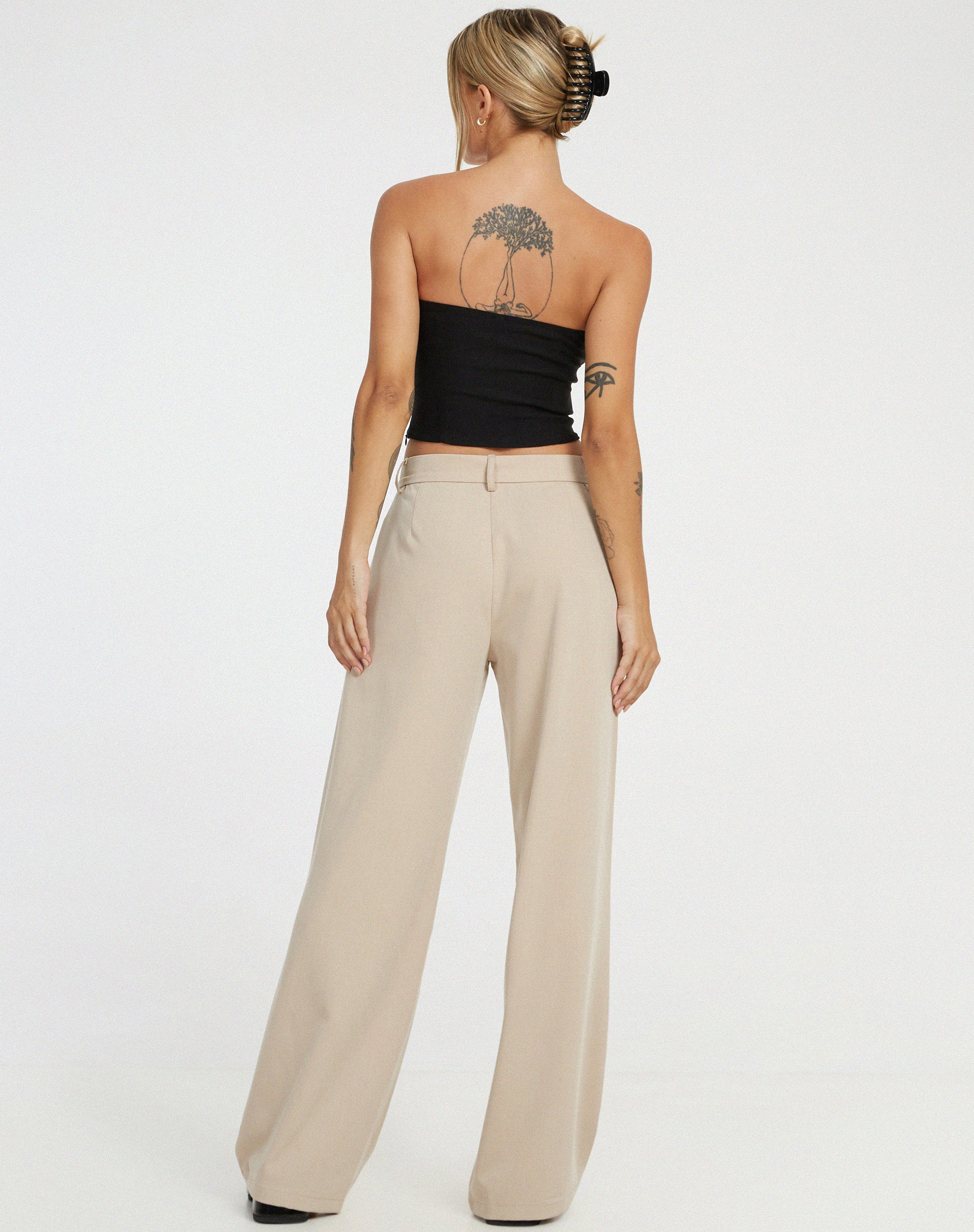 Salus Tailored Bandeau Top in Black - Image 5