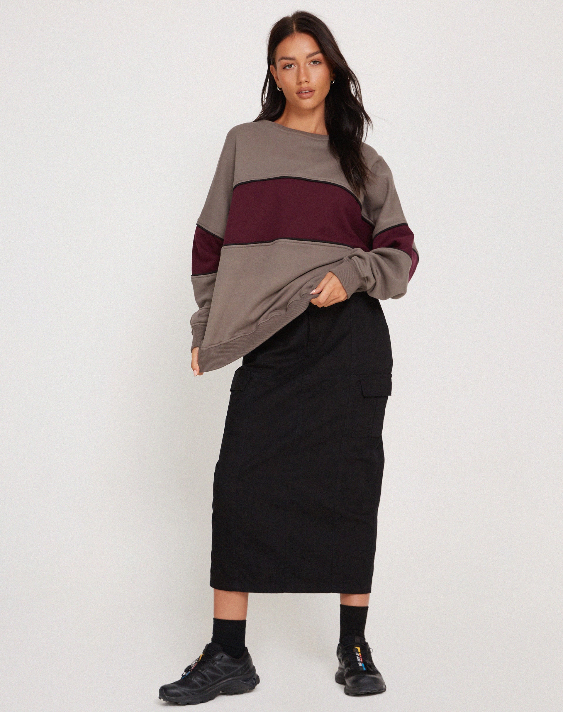 Samara Sweatshirt in Cloudburst Oxblood Black - Image 2