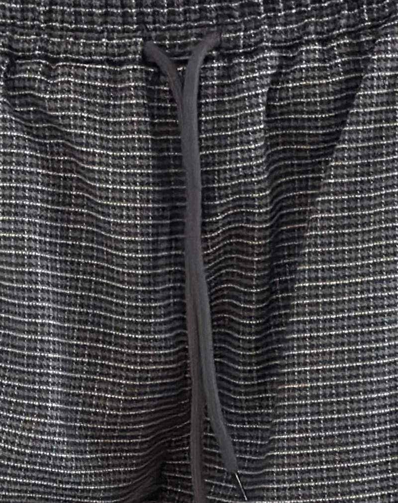 Sasari Oversize Trouser in Check Navy - Image 6
