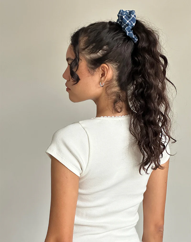 Scrunchie in Navy Tartan - Image 2