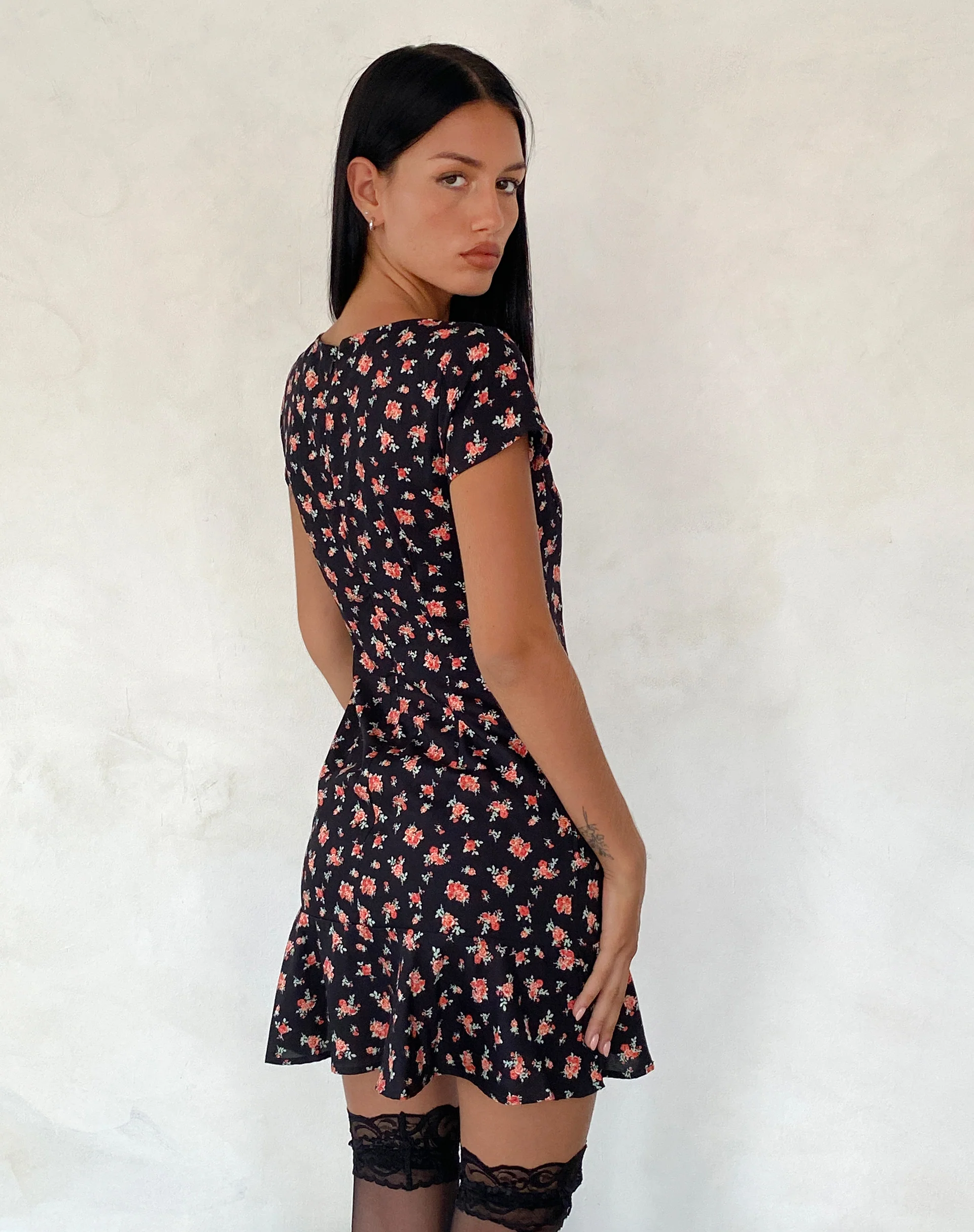 Seleg Mini Dress in Flowing Rose Black - Image 5