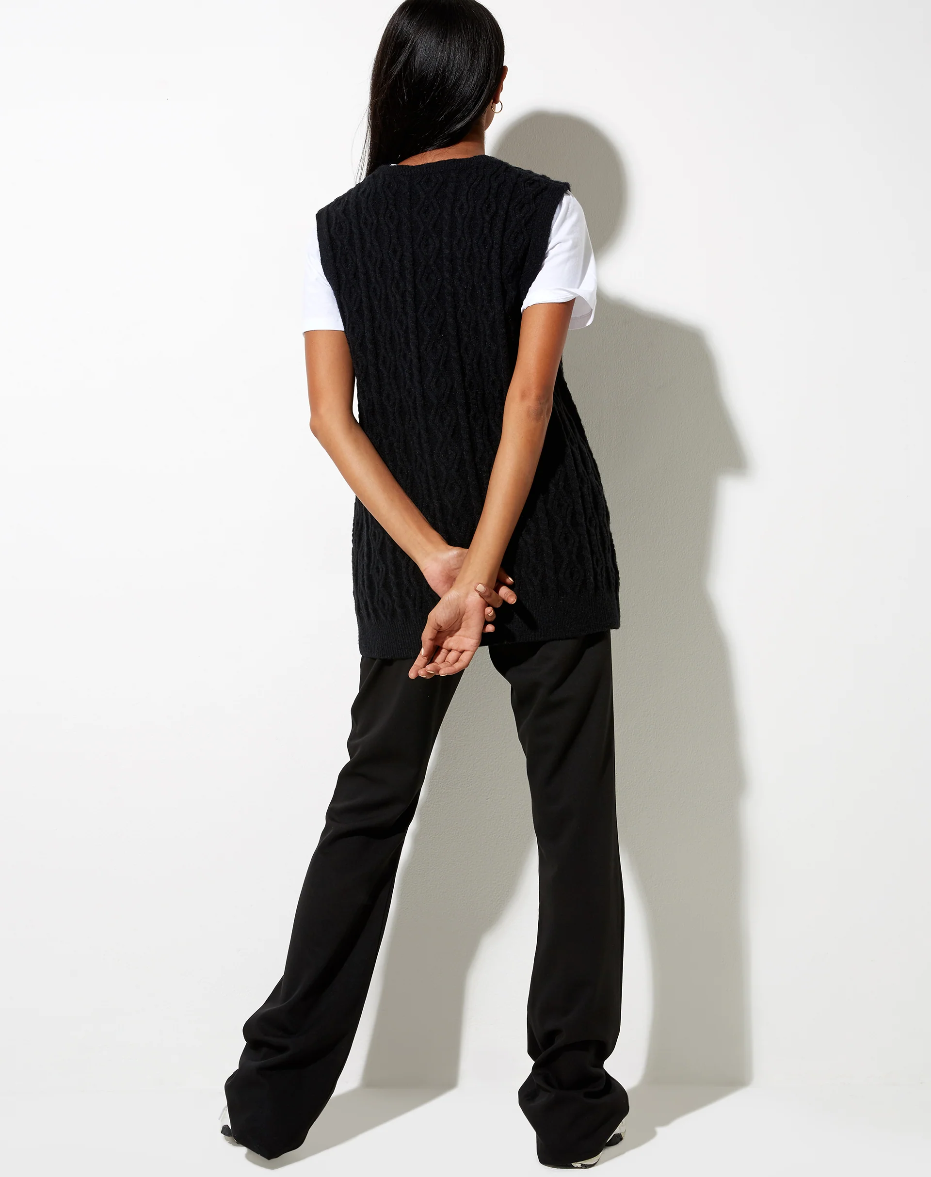 Selvi Cardi in Knit Black - Image 4