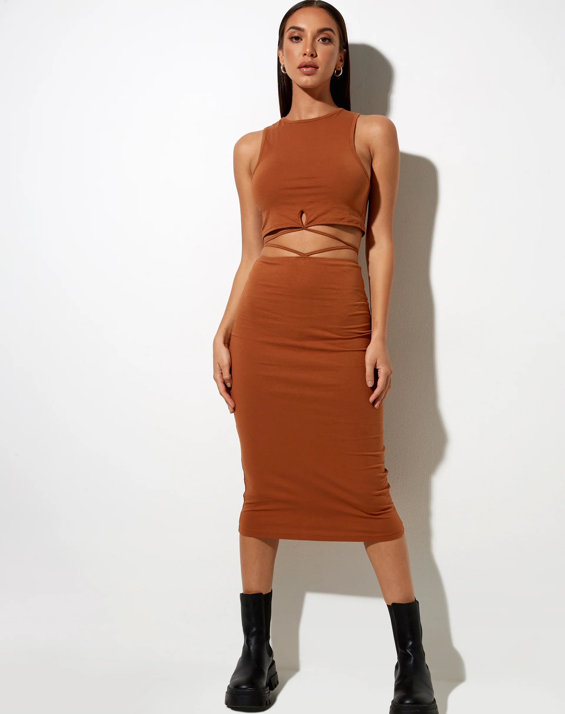 Seody Midi Skirt in Bombay Brown - Image 4