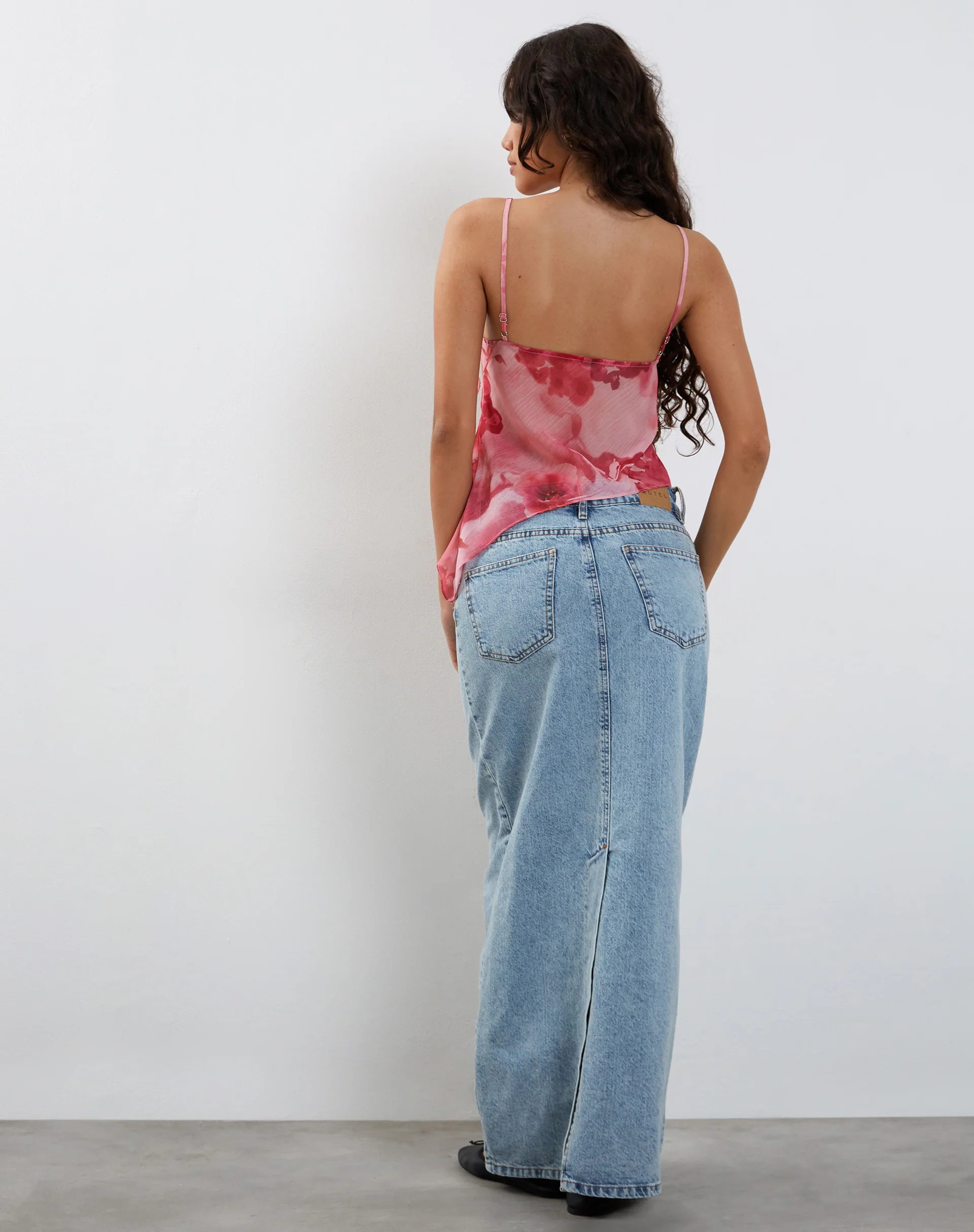 Shahira Top in Watercolour Floral Pink - Image 6
