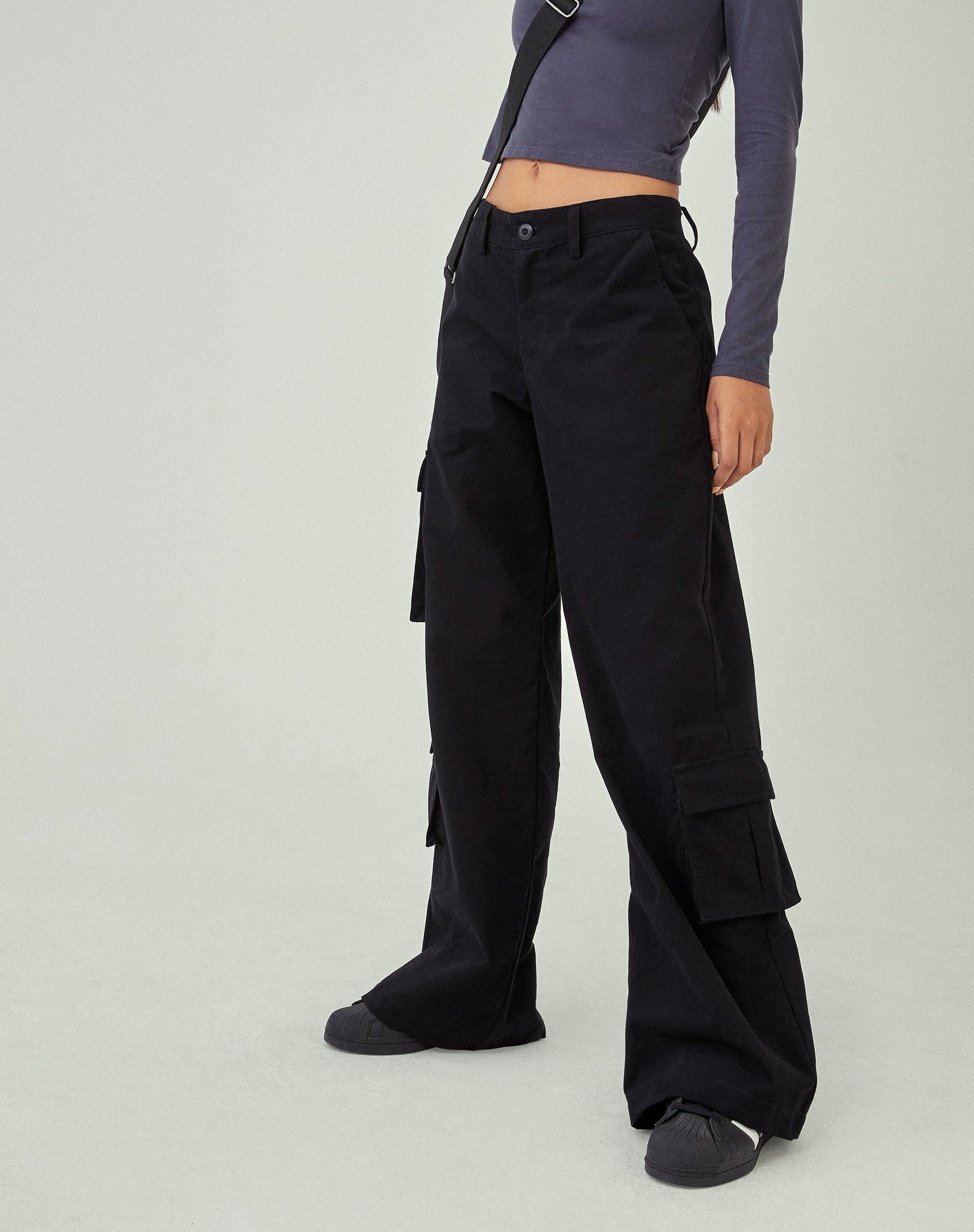 MOTEL X JACQUIE Shan Wide Leg Trouser in Black - Image 3