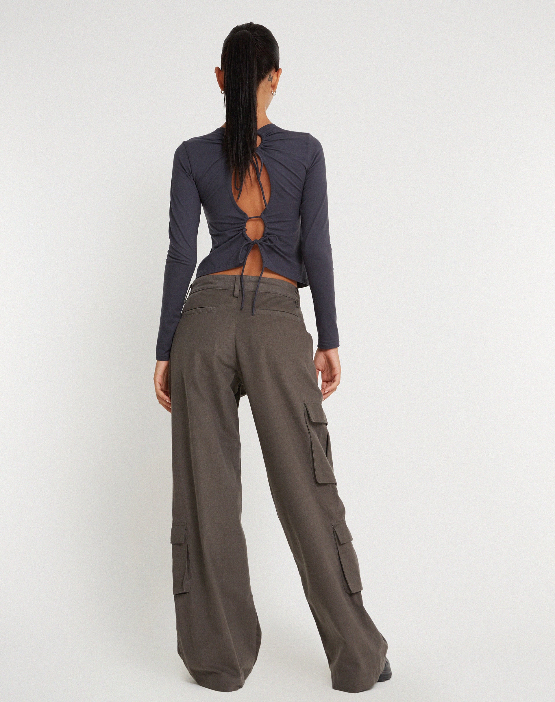 Shan Wide Leg Trouser in Dark Grey - Image 2