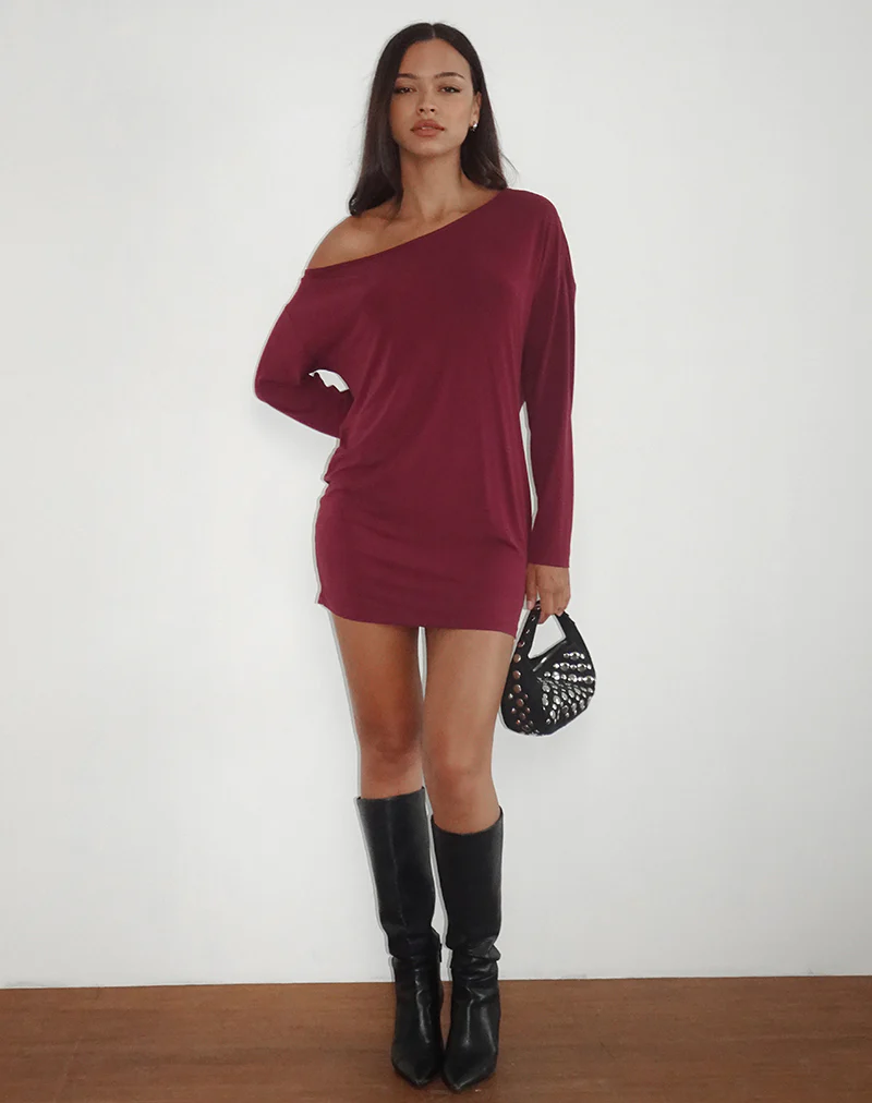Shelisa Slouchy Mini Dress in Deep Red - Image 4