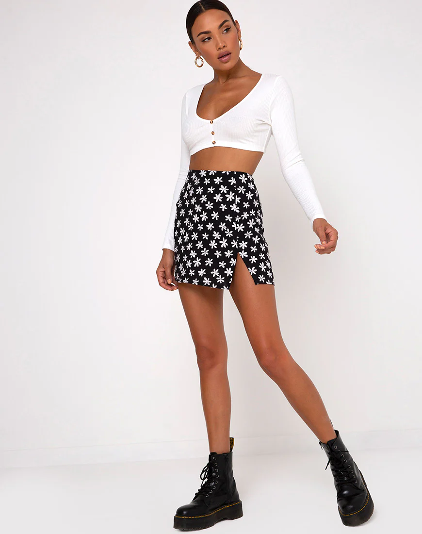 Sheny Mini Skirt in 90's Daisy Black and White - Image 4