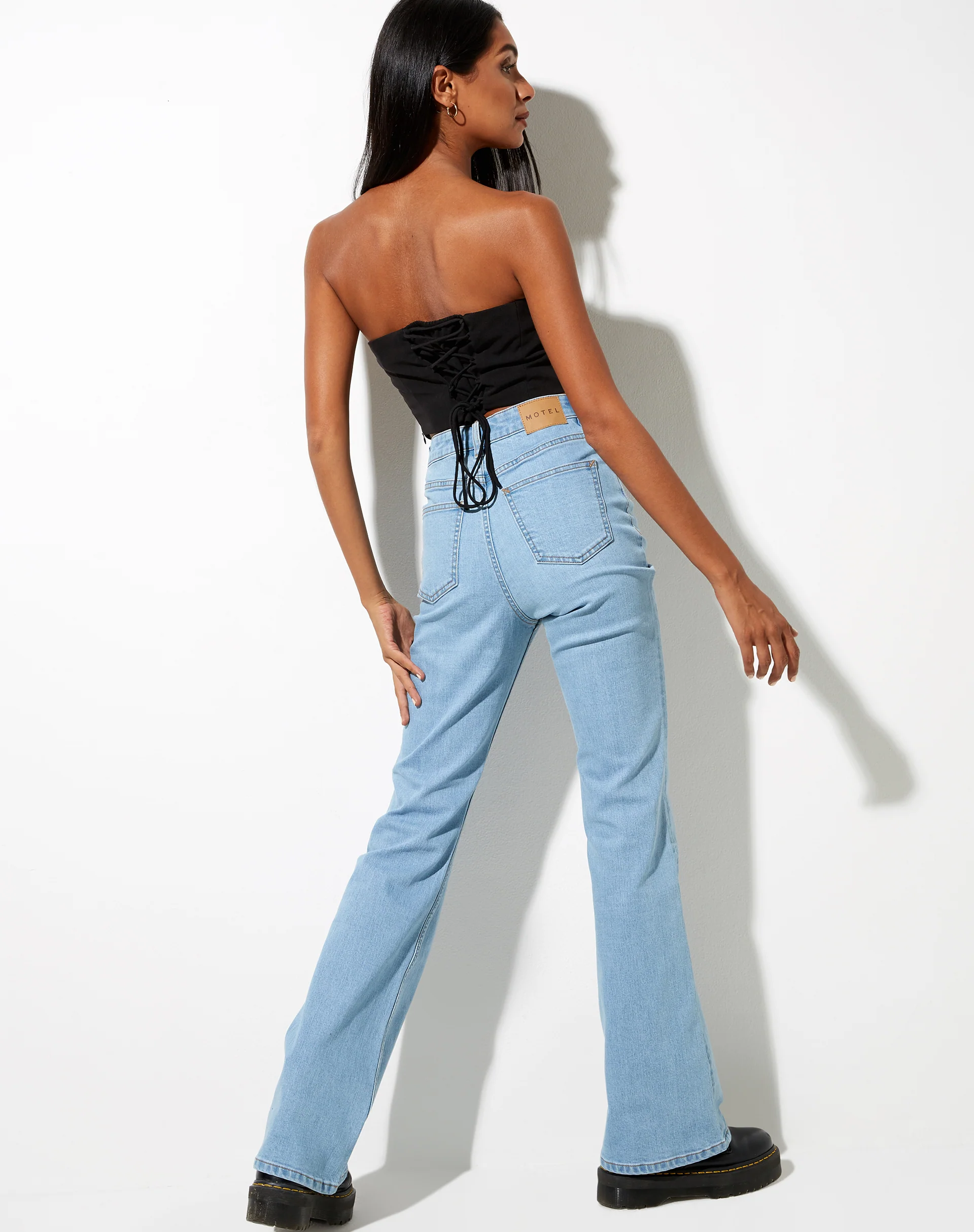 Shoki Bandeau Top in Black - Image 4