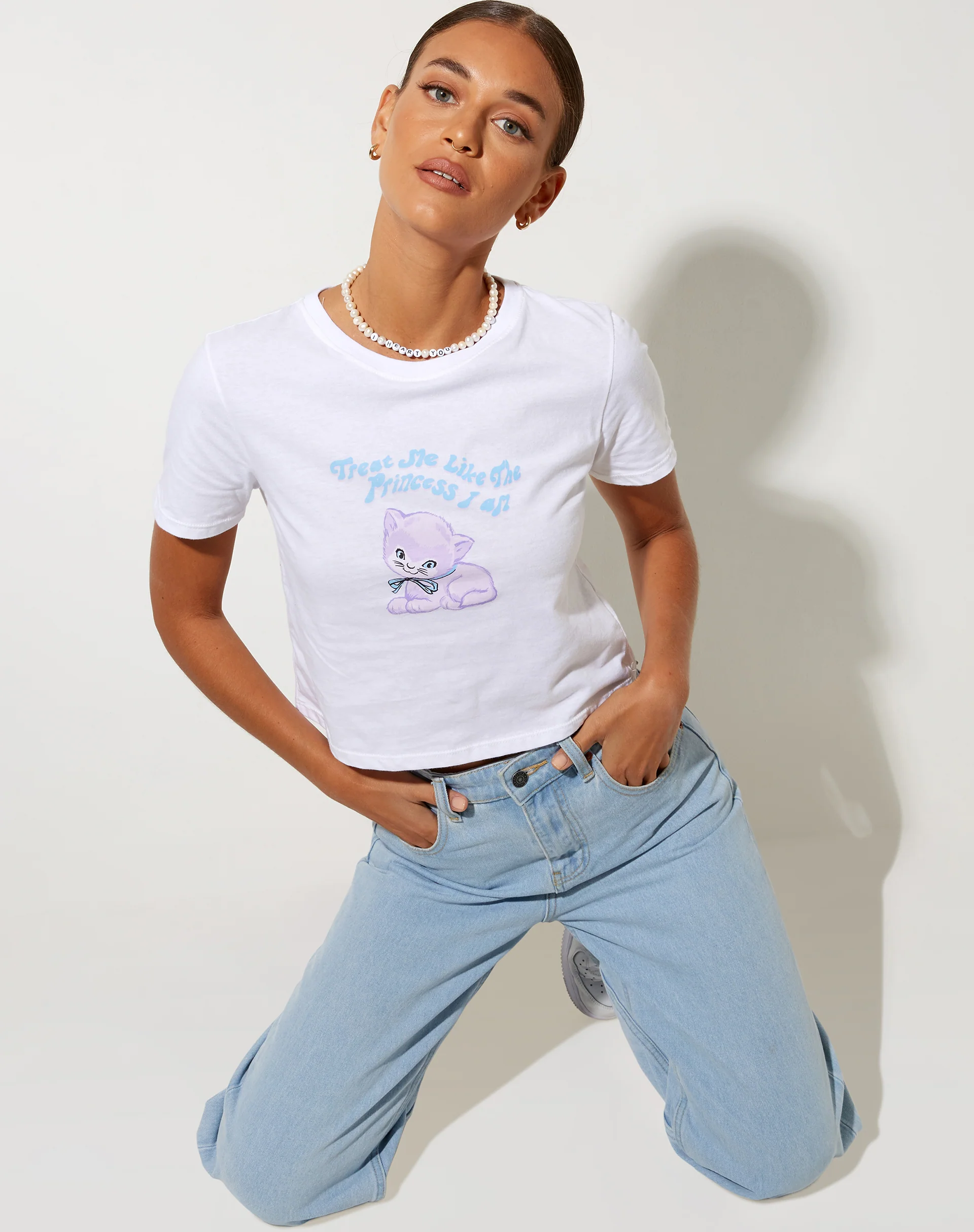 Shrunk Tee in White Dreamy Kittens - Image 2
