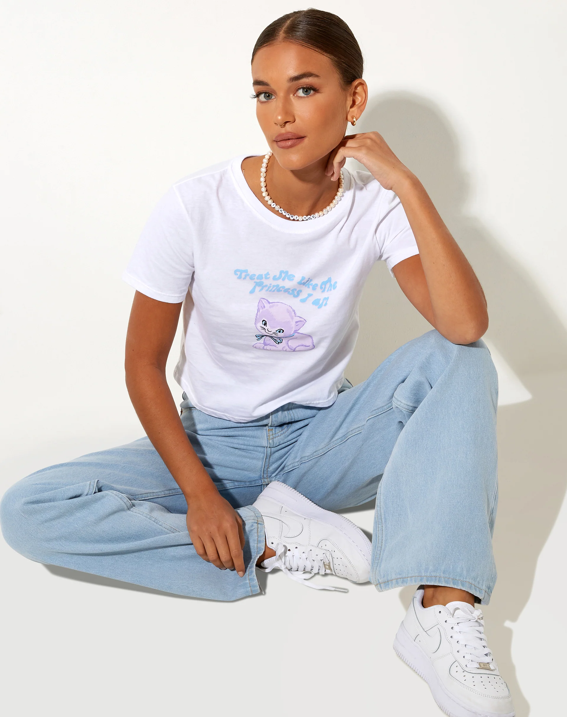 Shrunk Tee in White Dreamy Kittens - Image 5