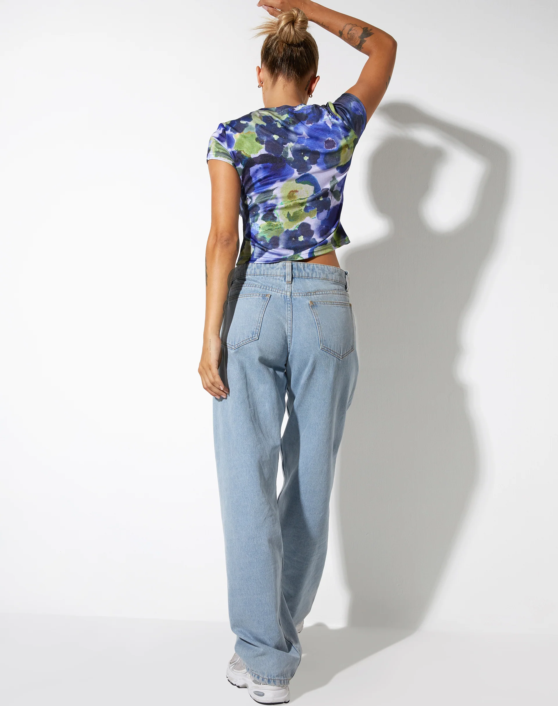 Sianda Crop Top in Abstract Watercolour Blue - Image 6