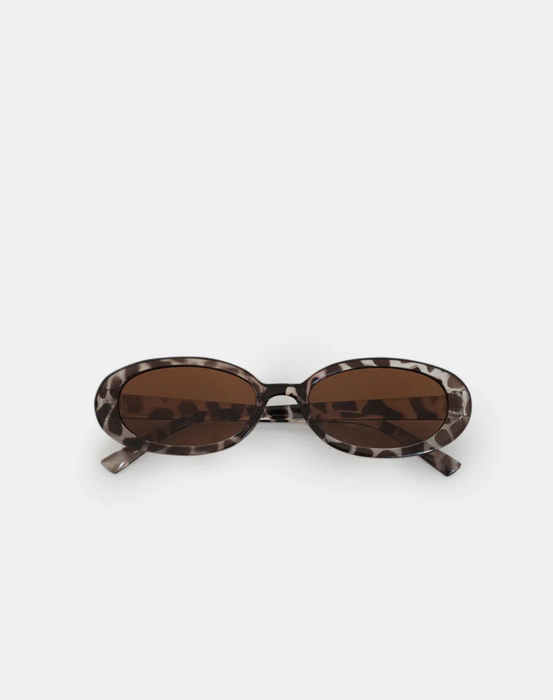 Silveta Sunglasses in Opaque Tortoise Shell - Image 2