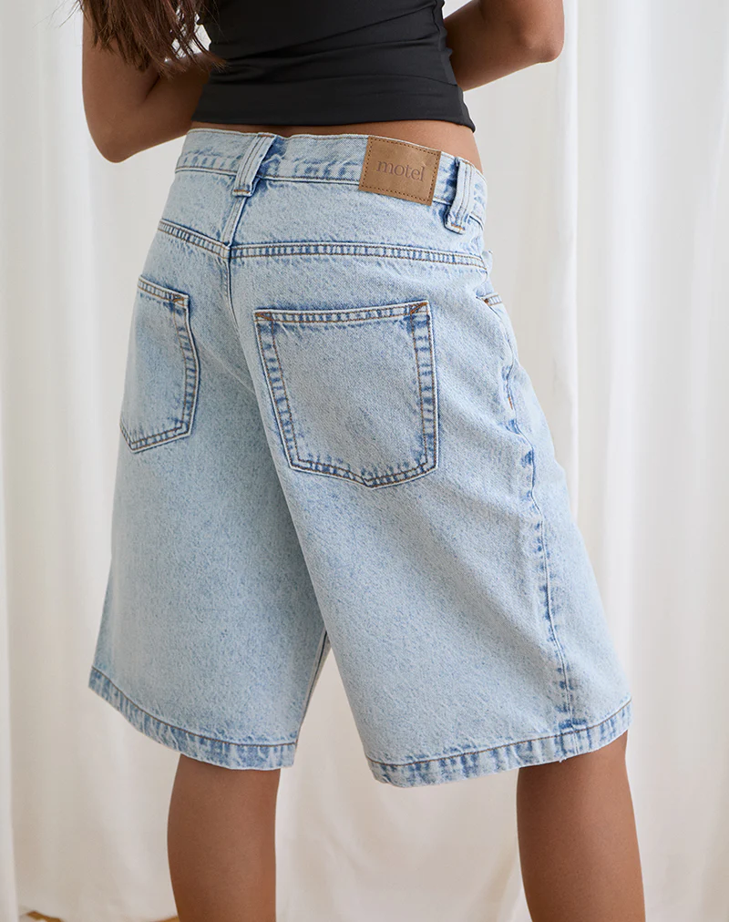 Low Rise Denim Skater Short in 80's Light Wash Blue - Image 3